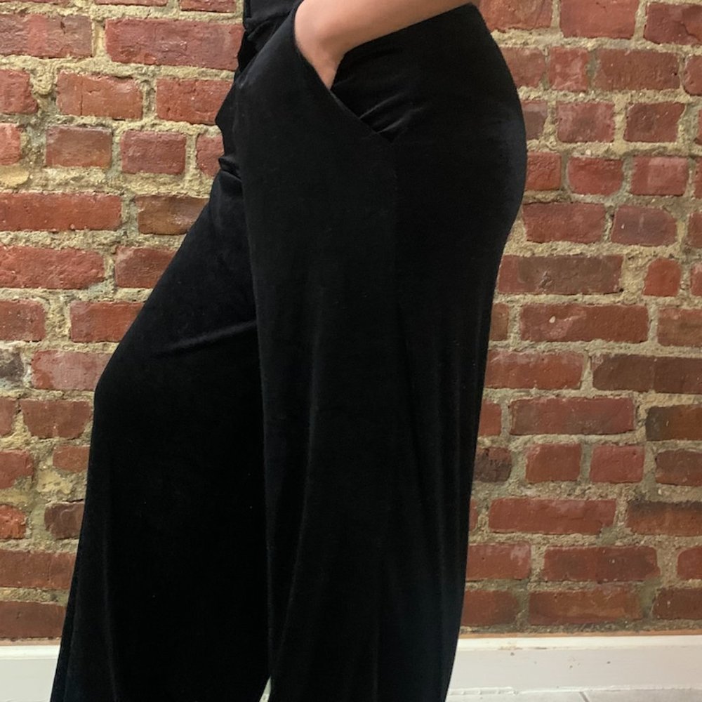 Matching Set - Picture 2 of 4